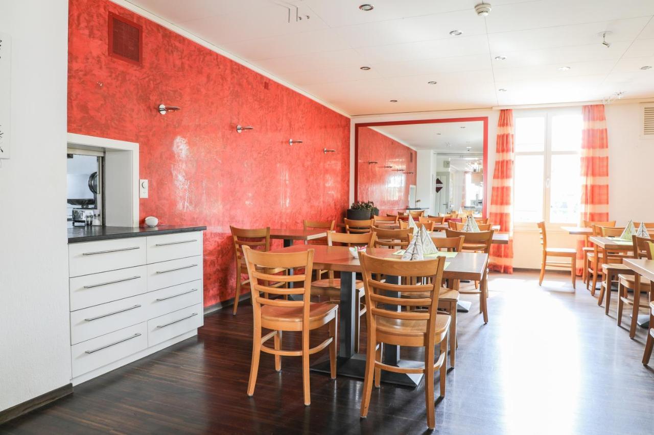 Hotel Loewen Niederuzwil Luaran gambar